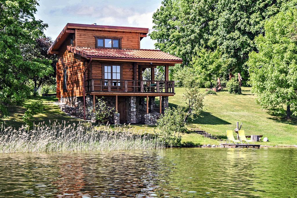 Meku Sodyba Degučiai Exterior foto