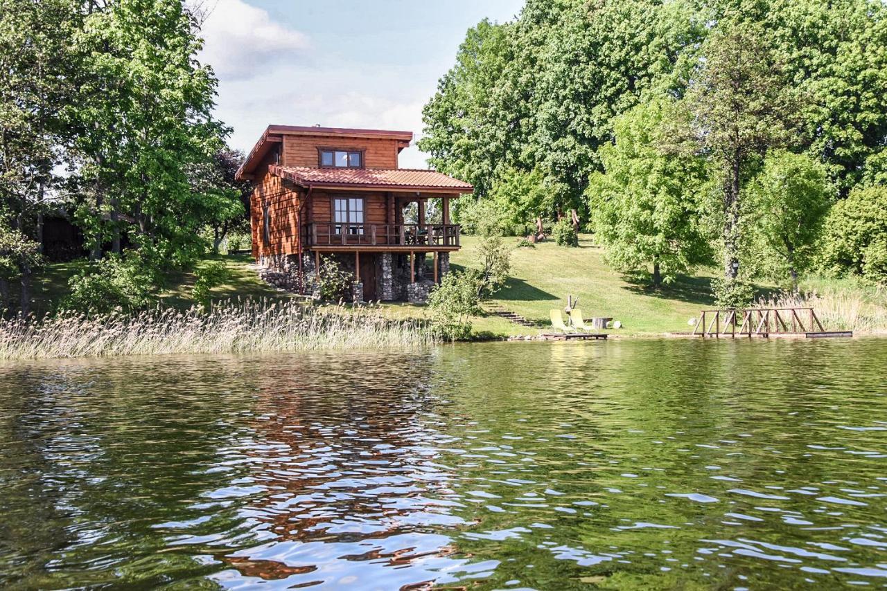 Meku Sodyba Degučiai Exterior foto